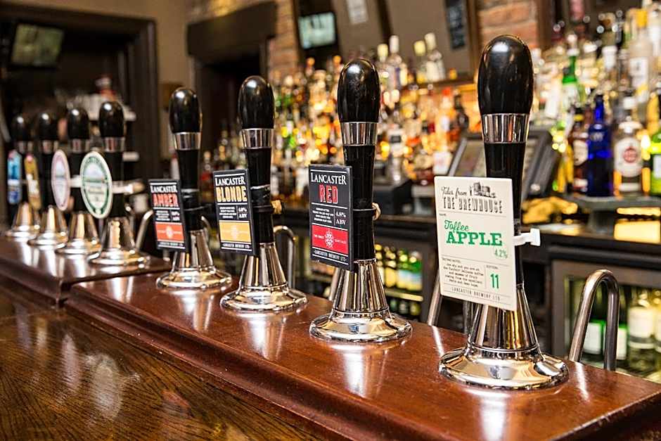 The Duke of Edinburgh Hotel & Bar