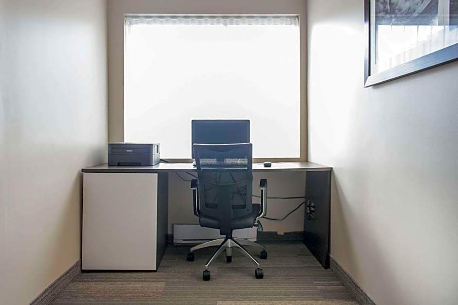 Les Suites Victoria, an Ascend Collection Hotel