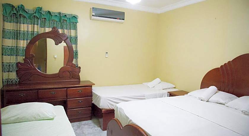 Tropical Island Apartahotel