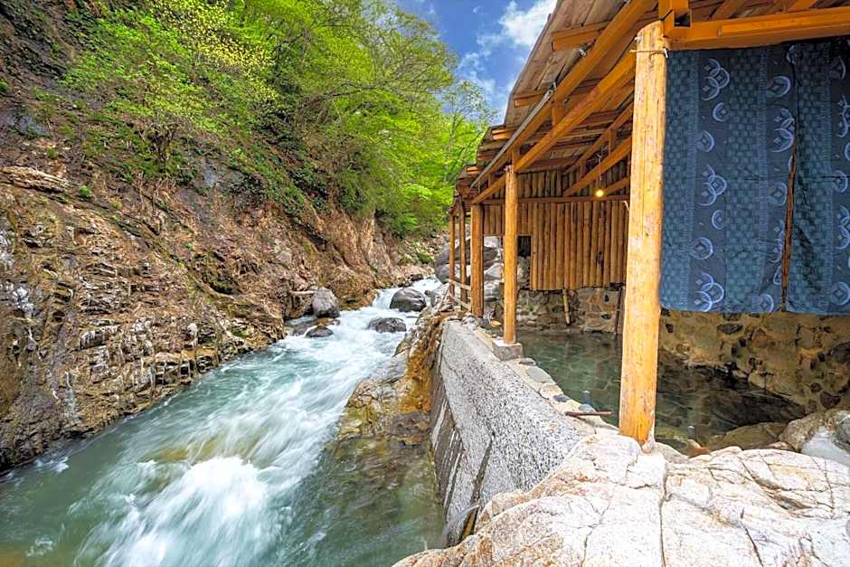 Nikko Nationalpark Kawamata Onsen KURA