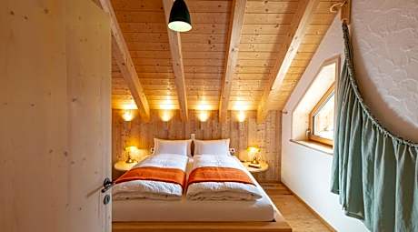 Apartment - Split Level