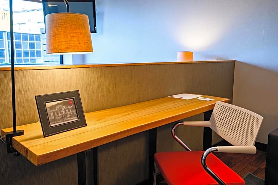 Las Suites Campos Eliseos