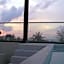 Casa Hood By the Sea