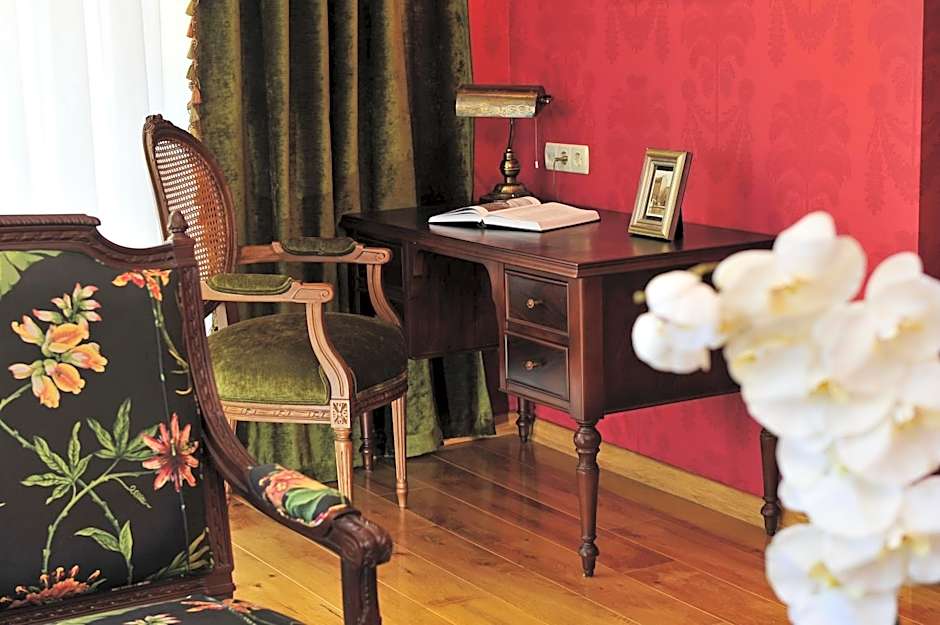 Villa Augusto Boutique Hotel & SPA