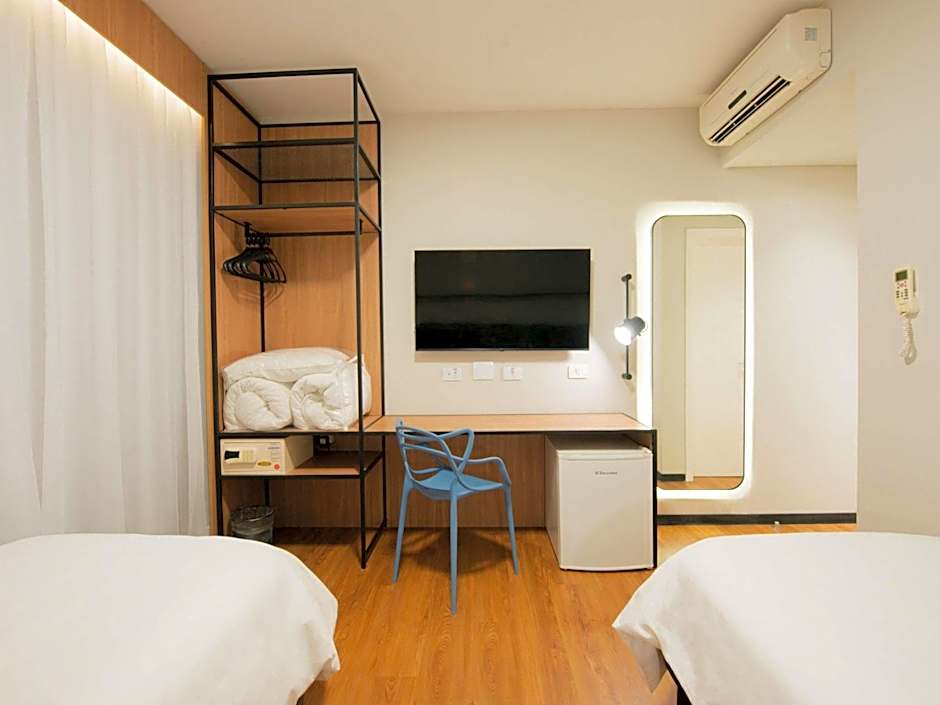 Ibis Curitiba Shopping