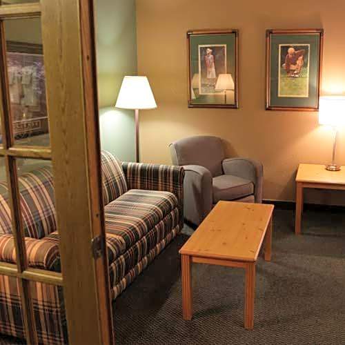 Boarders Inn & Suites by Cobblestone Hotels - Fayette