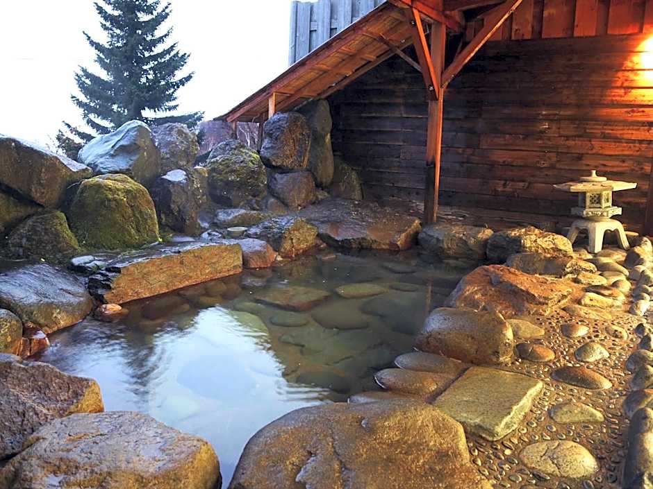 Shiga Swiss Inn