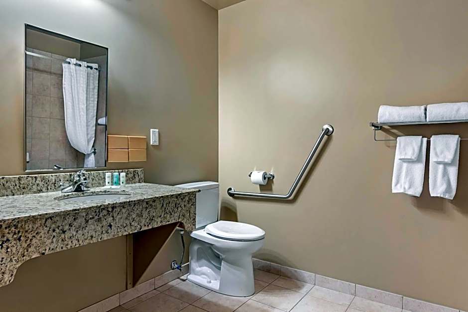 Quality Inn & Suites