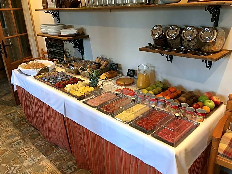 Hotel Colonial de Santillana