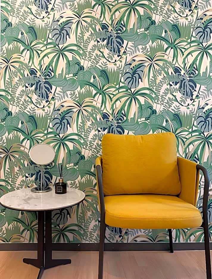 Gwangyang Seven Bricks Hotel