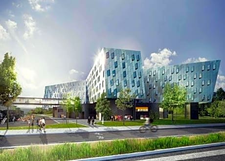 Standard with 1 Queen Bed