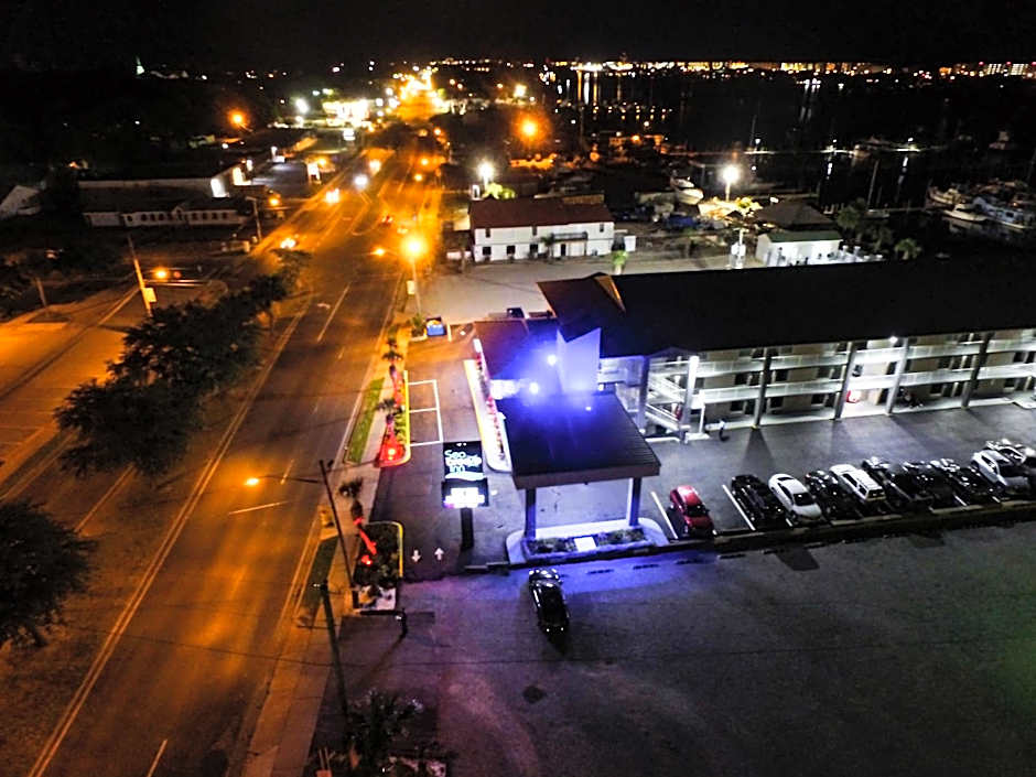 Seabreeze Inn - Fort Walton