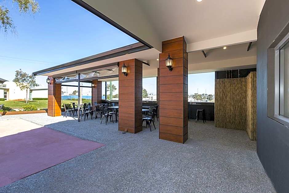 Gallery Hotel