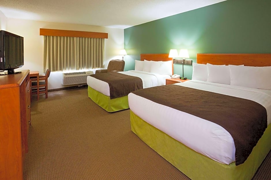 AmericInn by Wyndham Thief River Falls