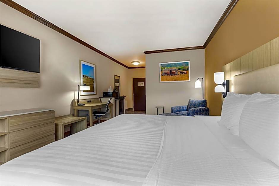 Best Western Red River Inn & Suites