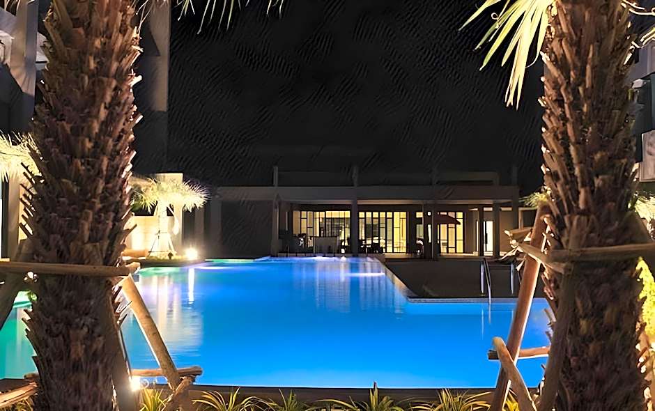 The Crystal Hotel Buriram