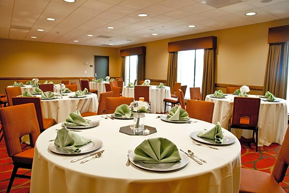 Hampton Inn By Hilton And Suites Salinas