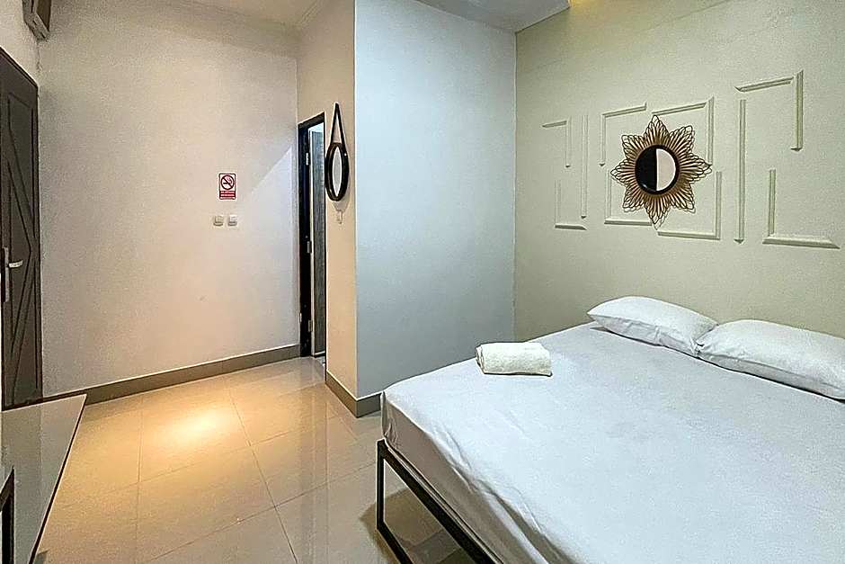 JM Tuparev Mitra Reddoorz