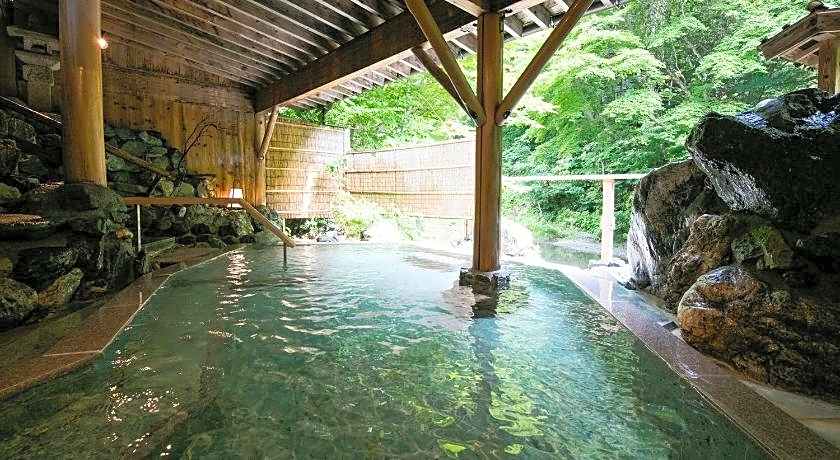 Honke Bankyu Hot Spring Ryokan