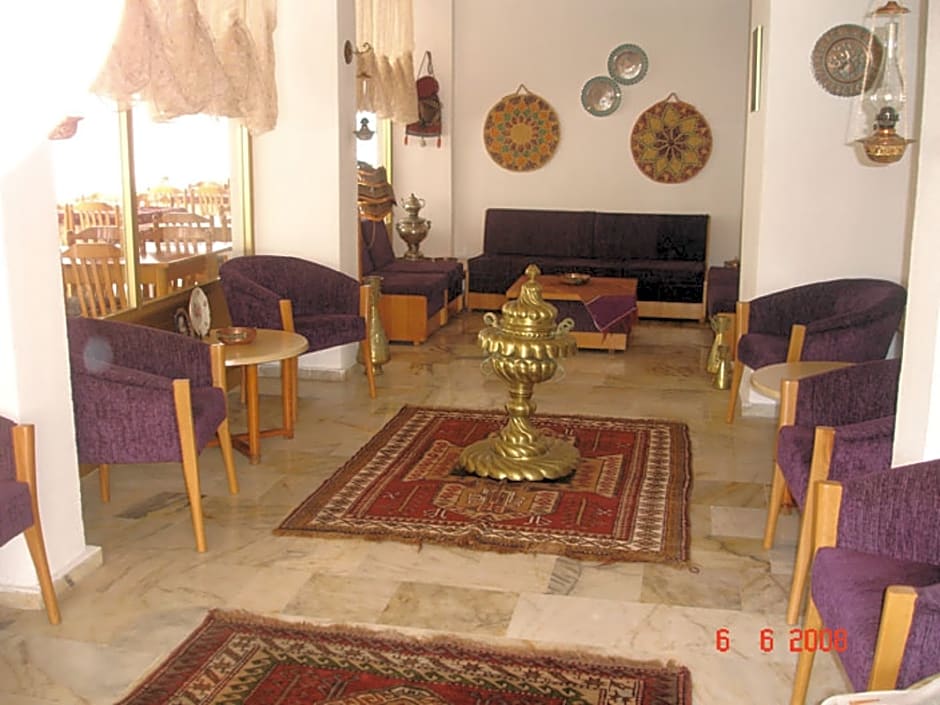 Saadet Hotel