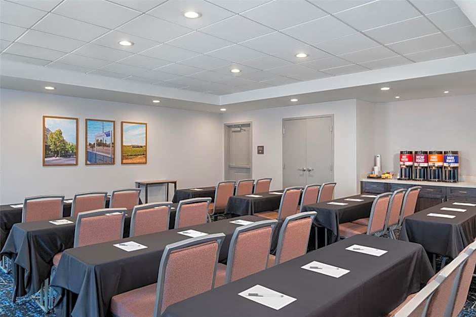 Hampton Inn By Hilton Turlock