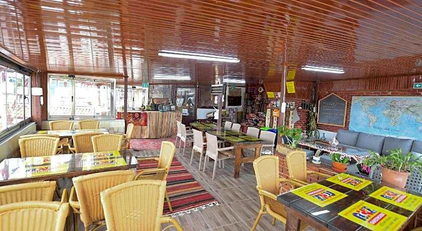 AnzGuesthouse Pansiyon 