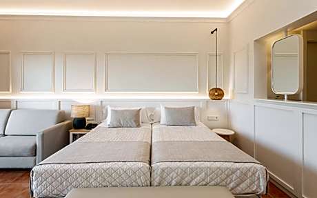 Quadruple Room with Sea View