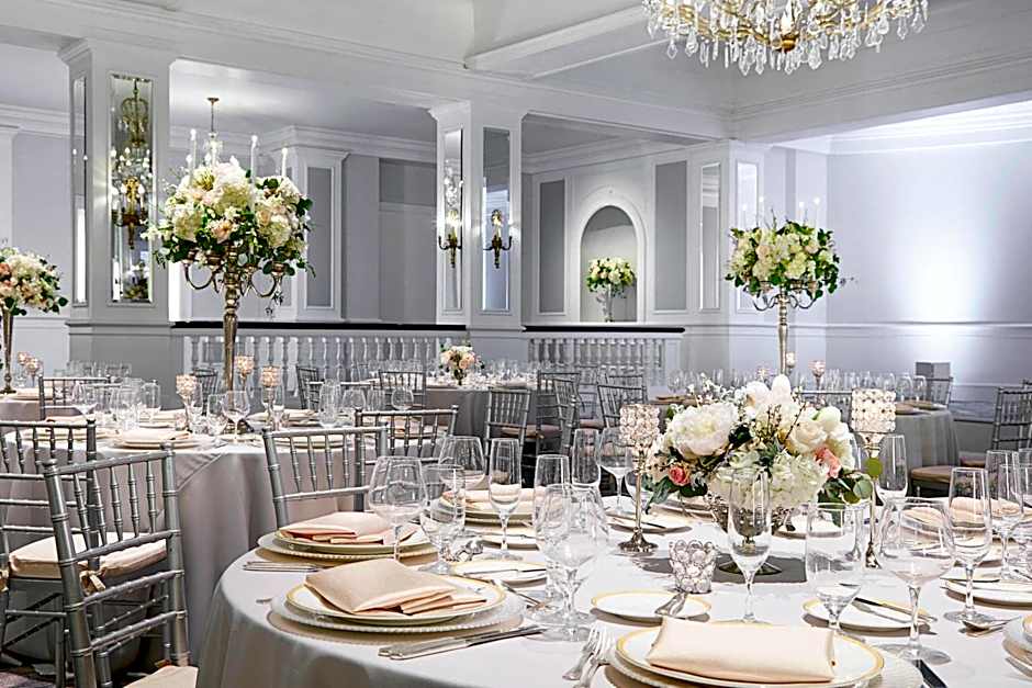 The Mayflower Hotel, Autograph Collection by Marriott