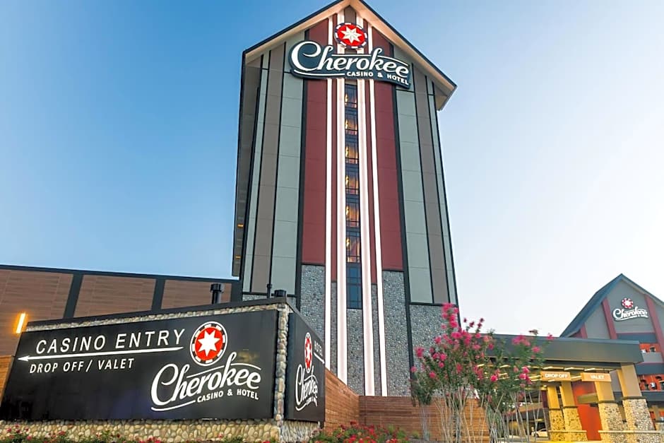 Cherokee Casino Hotel Roland