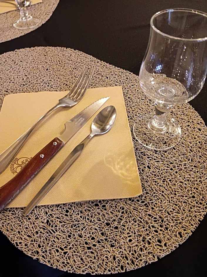 Logis Hôtel Restaurant Le Palous