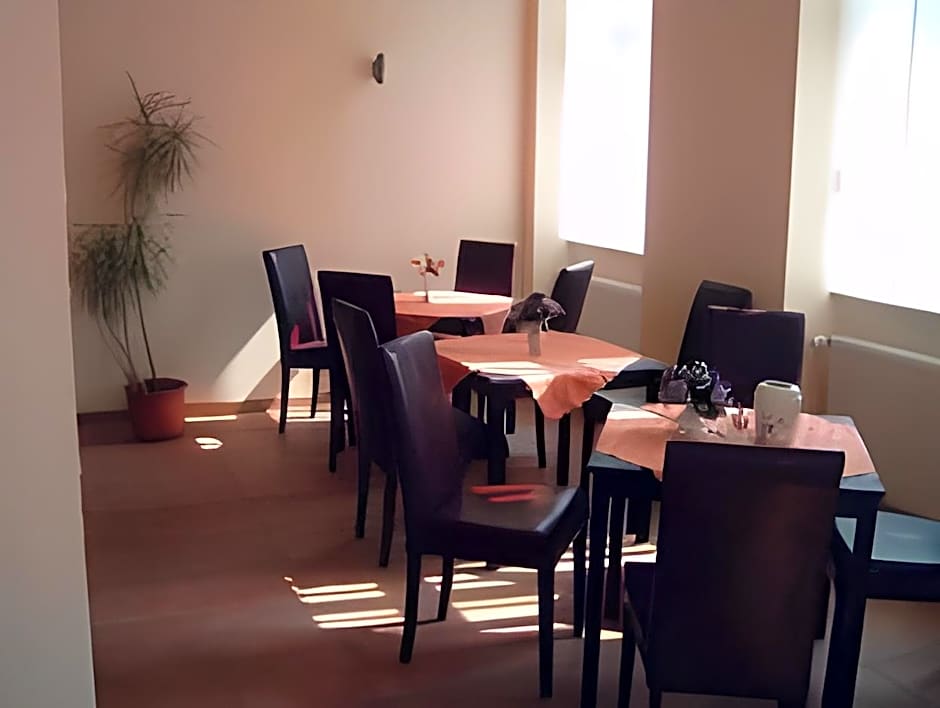 Gastehaus Lisakowski Pension am Brautwiesenpark