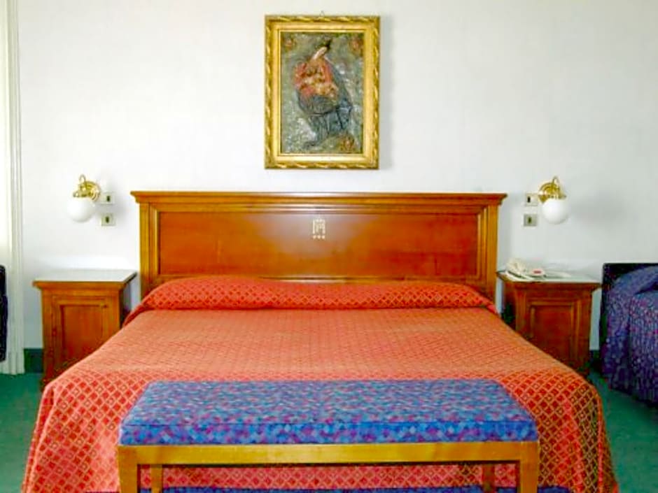 Hotel Palace Bologna Centro