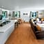Eastcott Lodges