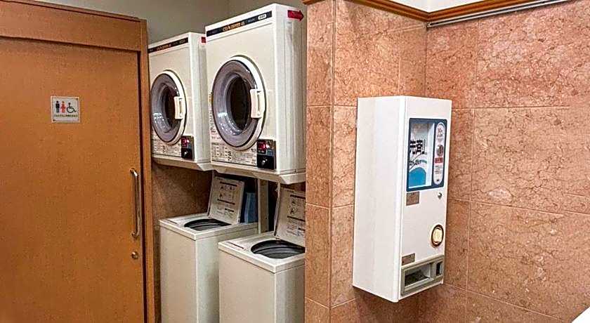 Toyoko Inn Souka-eki Nishi-guchi