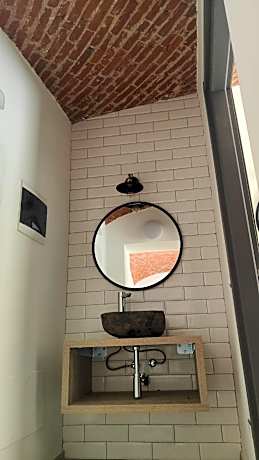 Single Room with Private Bathroom