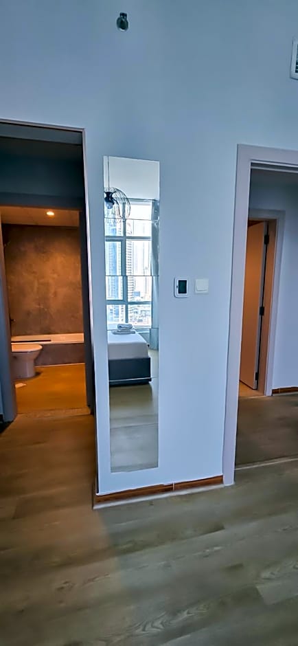 Spacious Apartment Marina View