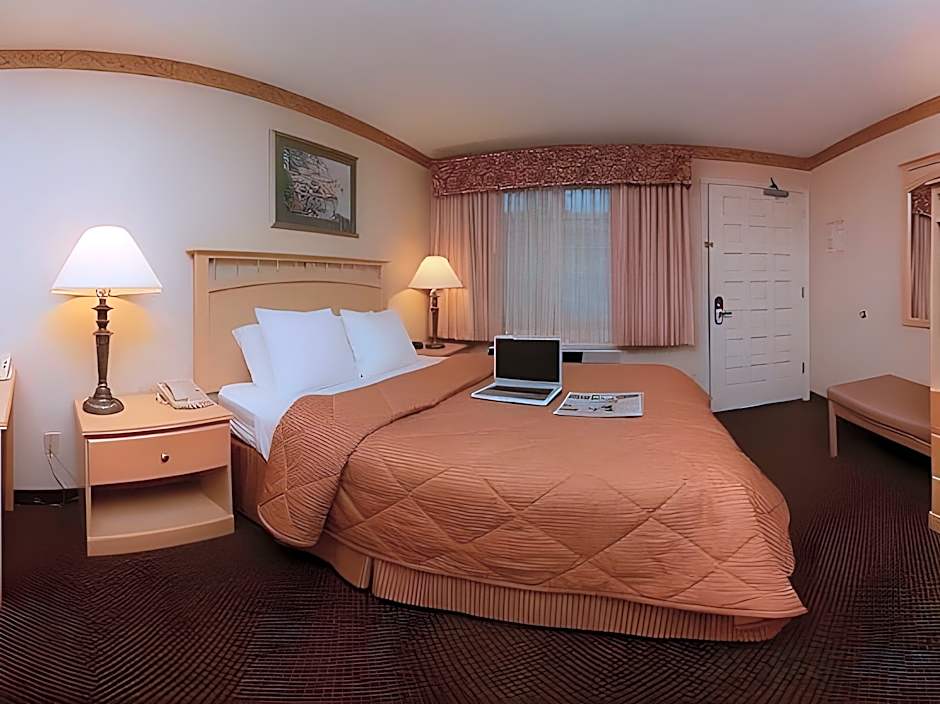 Bay Area Inn & Suites