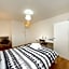 London Oasis Flat with High-Speed Broadband and Free Parking