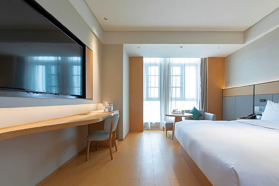 JI Hotel Yichang Railway East Station