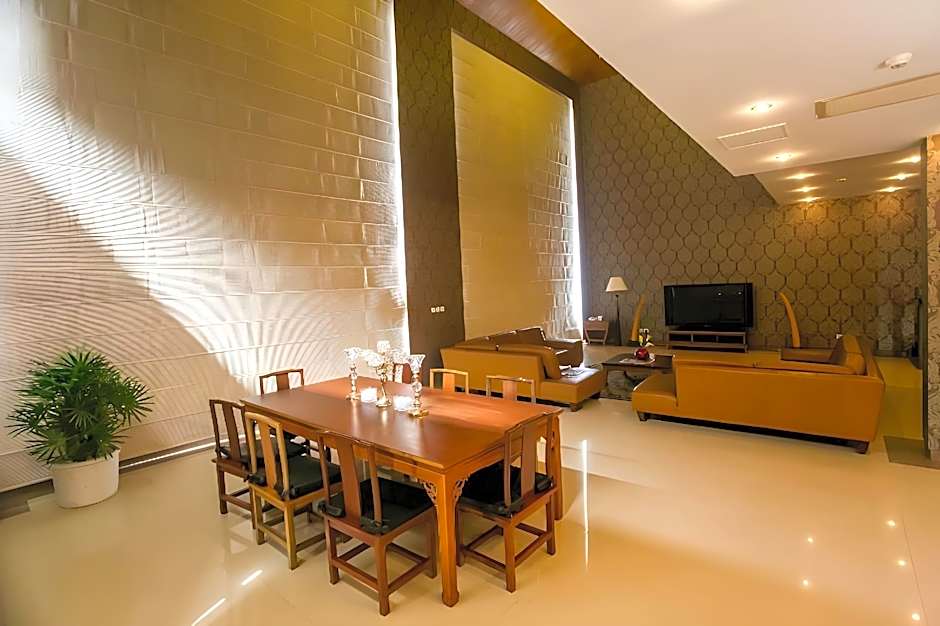 Lagos Oriental Hotel