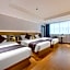 Hongyun Hotel (Guangzhou Baiyun Railway Station Sanyuanli Avenue)