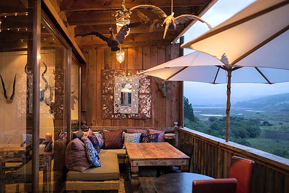 Emily Moon River Lodge