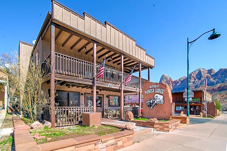 Pioneer Lodge Springdale