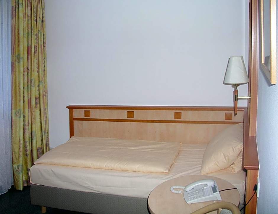 Hotel Wetterau - Self-Check-In