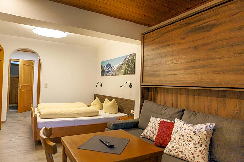 Sonnenhof - Apartments & Zimmer