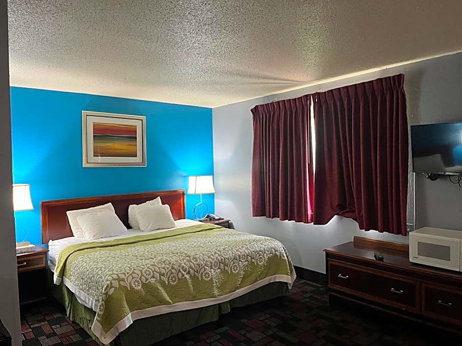 Rodeway Inn Whitehall