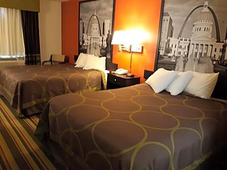 Queen Room with Two Queen Beds - Non-Smoking