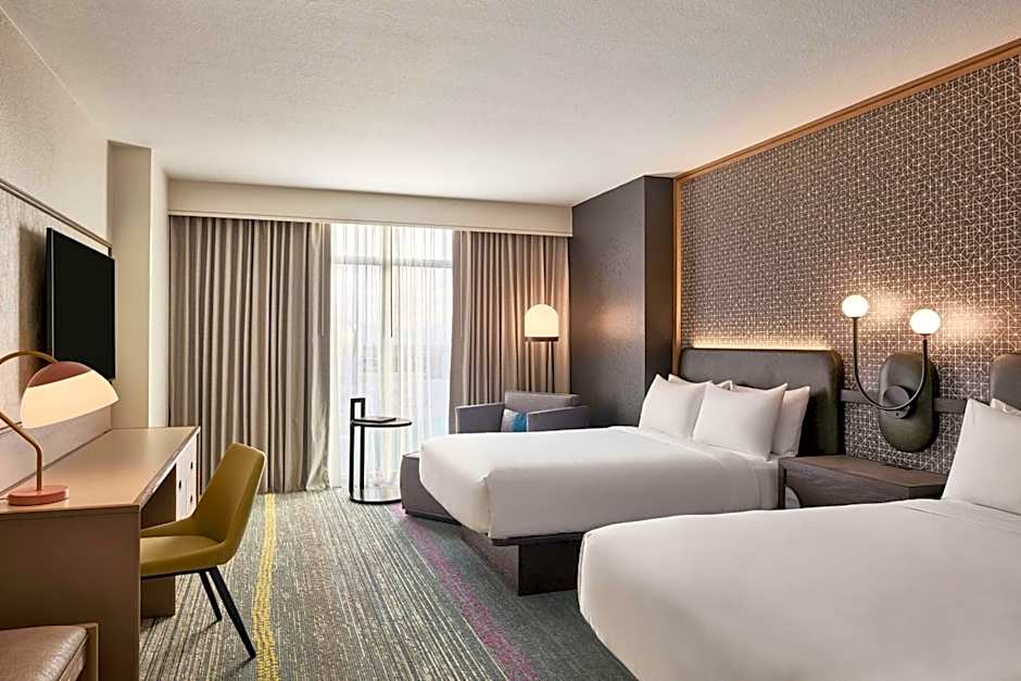 Renaissance Phoenix Glendale Hotel & Conference Center