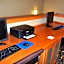 Holiday Inn Express & Suites Winner By IHG