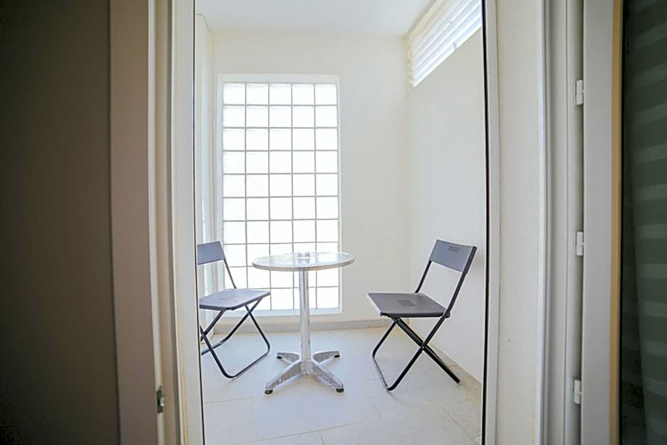 Holidays & Work HOTEL